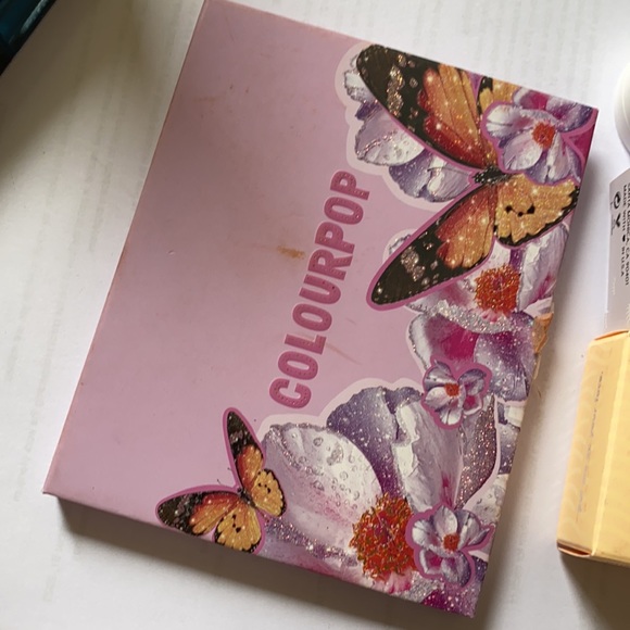 Colourpop bundle (flexitarian, DGAF, Moonwalk +) - Picture 4 of 5